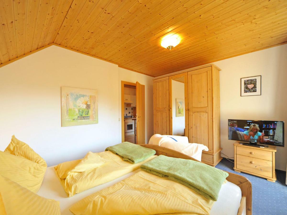 Апартаменти Haus Lindenkreuz Бад-Кляйнкірхгайм Екстер'єр фото