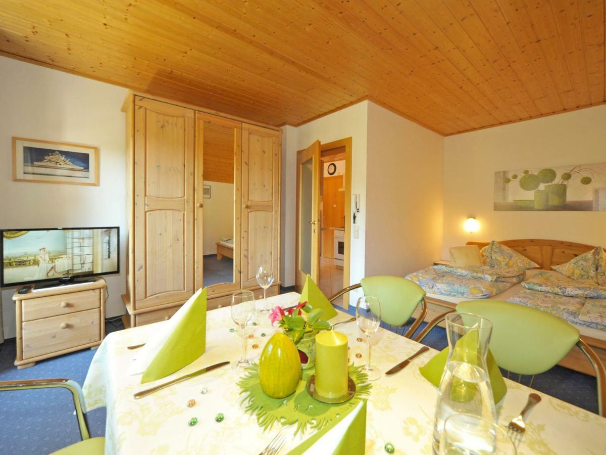 Апартаменти Haus Lindenkreuz Бад-Кляйнкірхгайм Екстер'єр фото